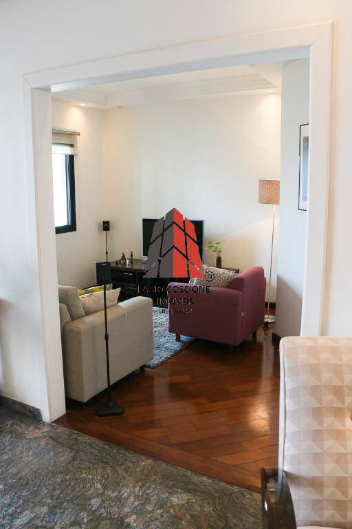 Apartamento à venda com 3 quartos, 137m² - Foto 6