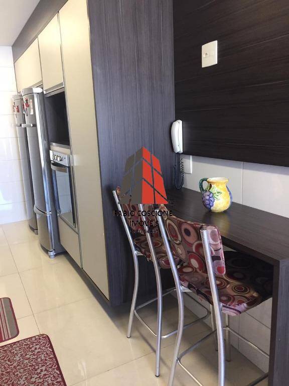 Apartamento à venda com 3 quartos, 137m² - Foto 9