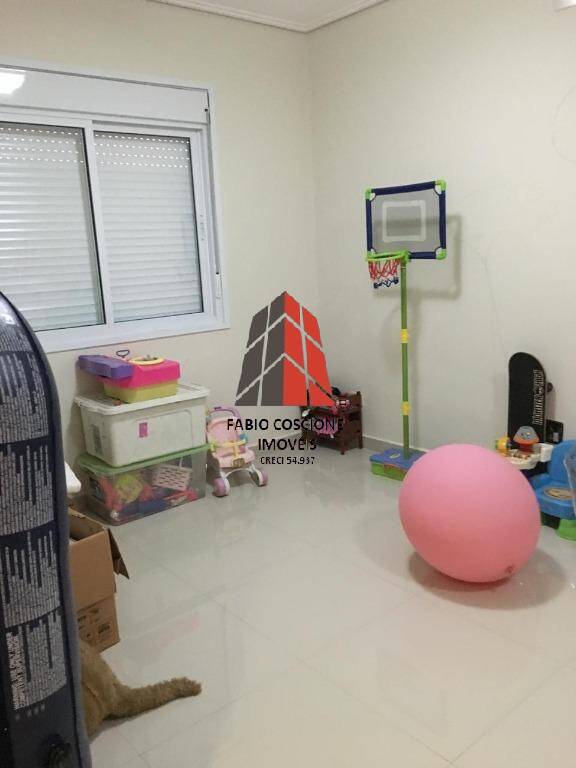 Sobrado à venda com 3 quartos, 200m² - Foto 12