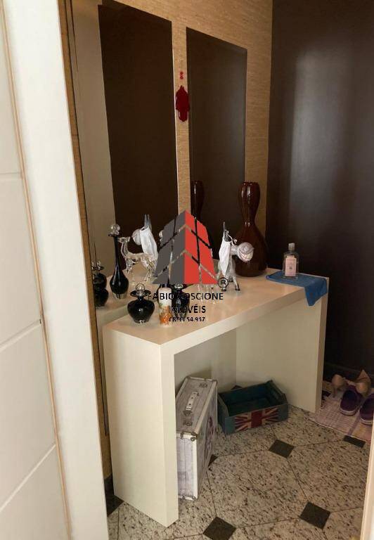 Apartamento à venda com 3 quartos, 140m² - Foto 20