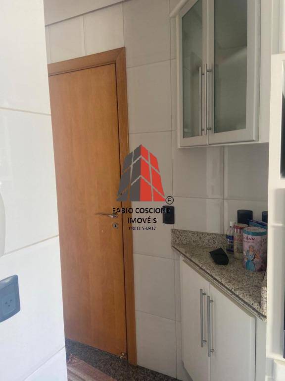 Apartamento à venda com 3 quartos, 140m² - Foto 31