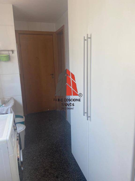 Apartamento à venda com 3 quartos, 140m² - Foto 33