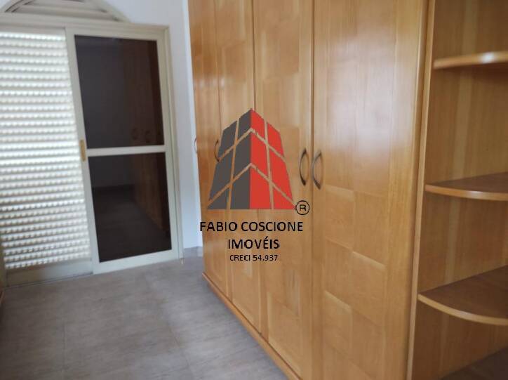 Sobrado à venda com 4 quartos, 306m² - Foto 9