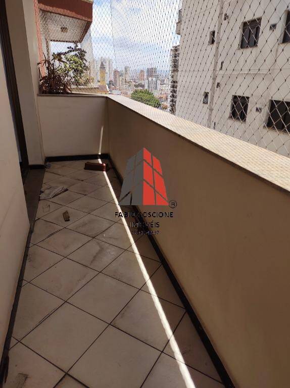 Apartamento à venda com 3 quartos, 131m² - Foto 7