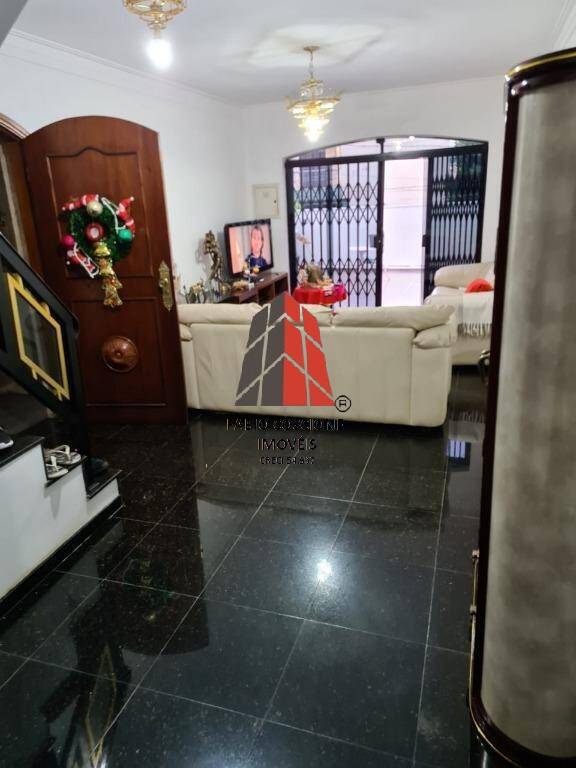 Sobrado à venda com 3 quartos, 150m² - Foto 1