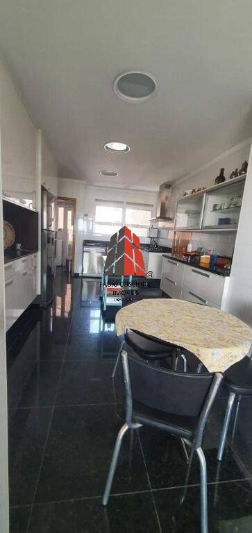 Apartamento à venda com 3 quartos, 200m² - Foto 44