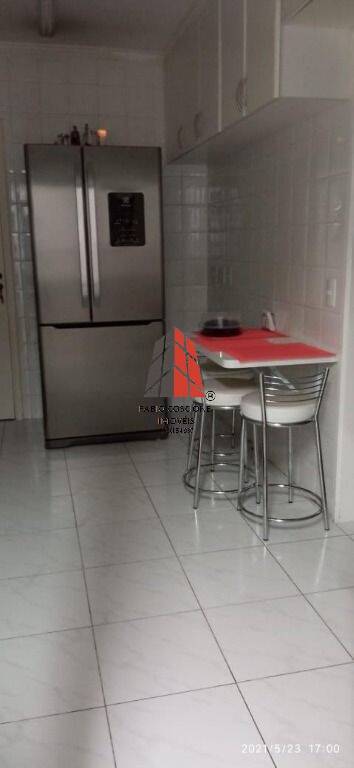 Apartamento à venda com 3 quartos, 93m² - Foto 20