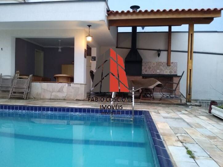 Sobrado à venda com 3 quartos, 240m² - Foto 9