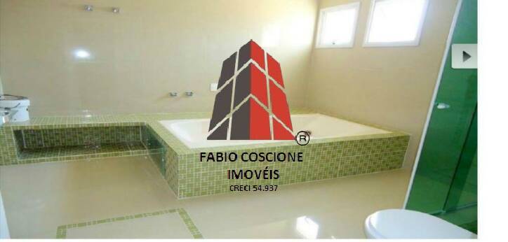 Sobrado à venda com 4 quartos, 350m² - Foto 1