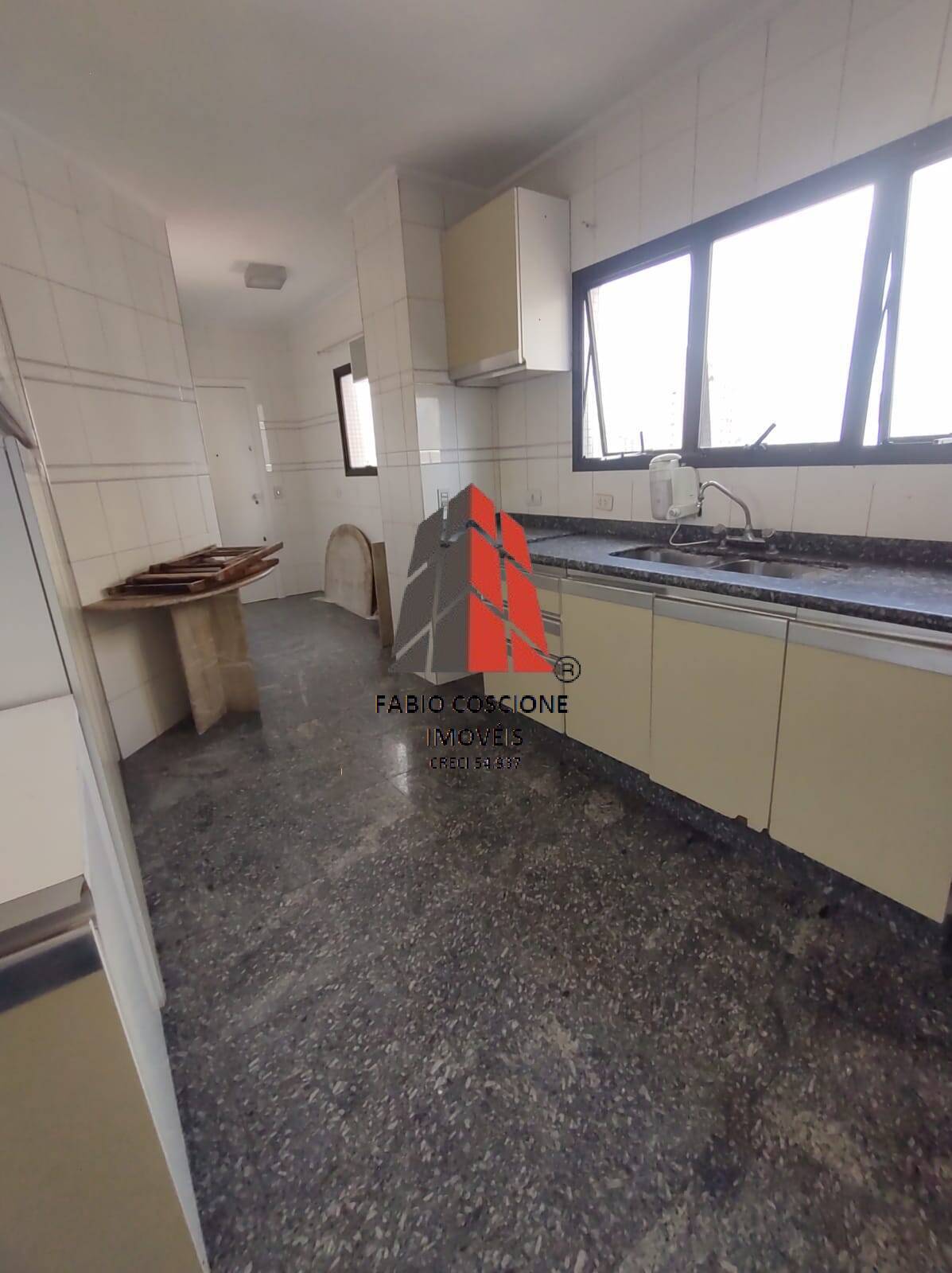 Apartamento à venda com 3 quartos, 122m² - Foto 61