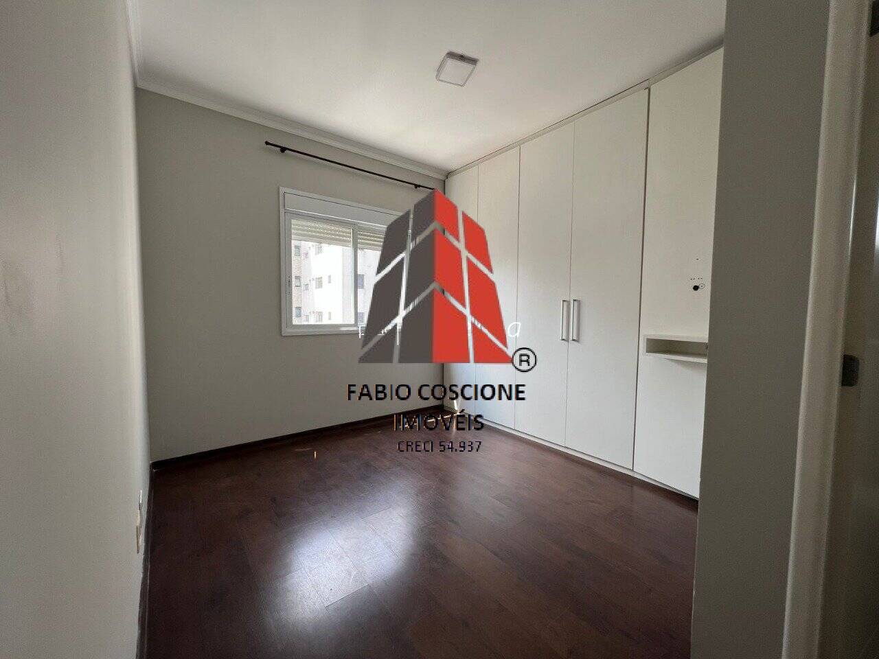 Apartamento à venda com 3 quartos, 131m² - Foto 19