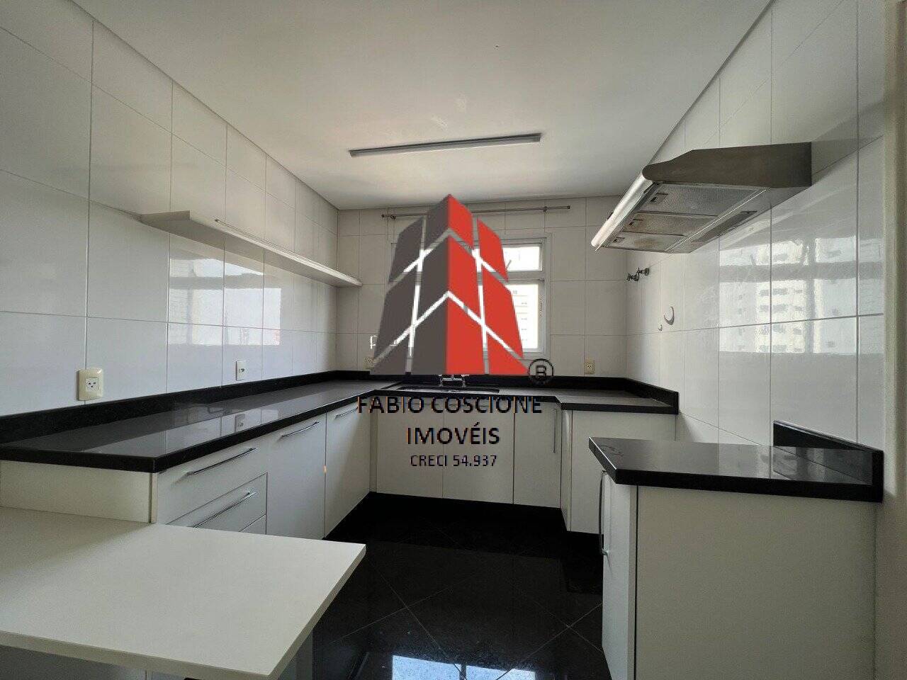 Apartamento à venda com 3 quartos, 131m² - Foto 24