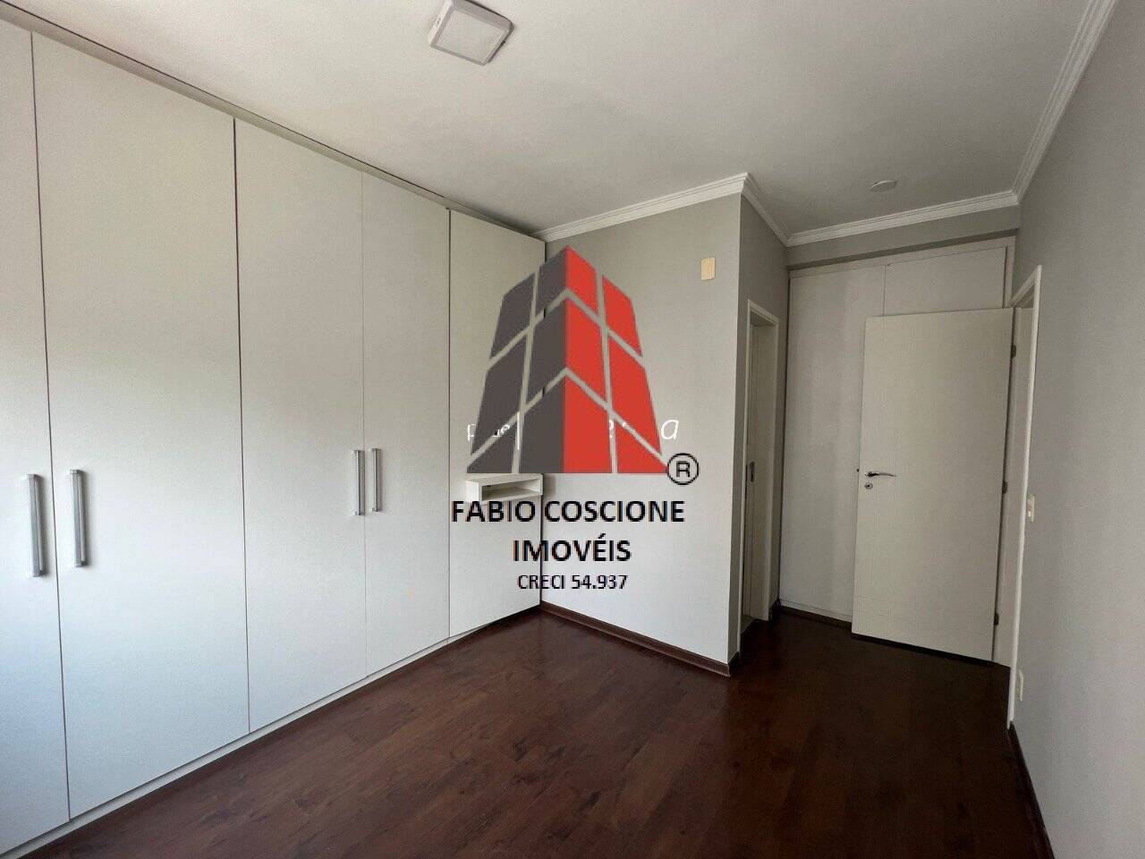 Apartamento à venda com 3 quartos, 131m² - Foto 28