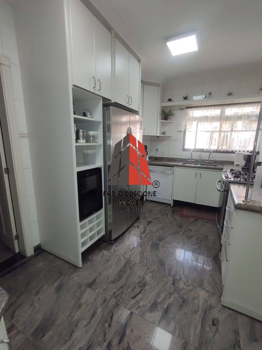 Apartamento à venda com 4 quartos, 188m² - Foto 12