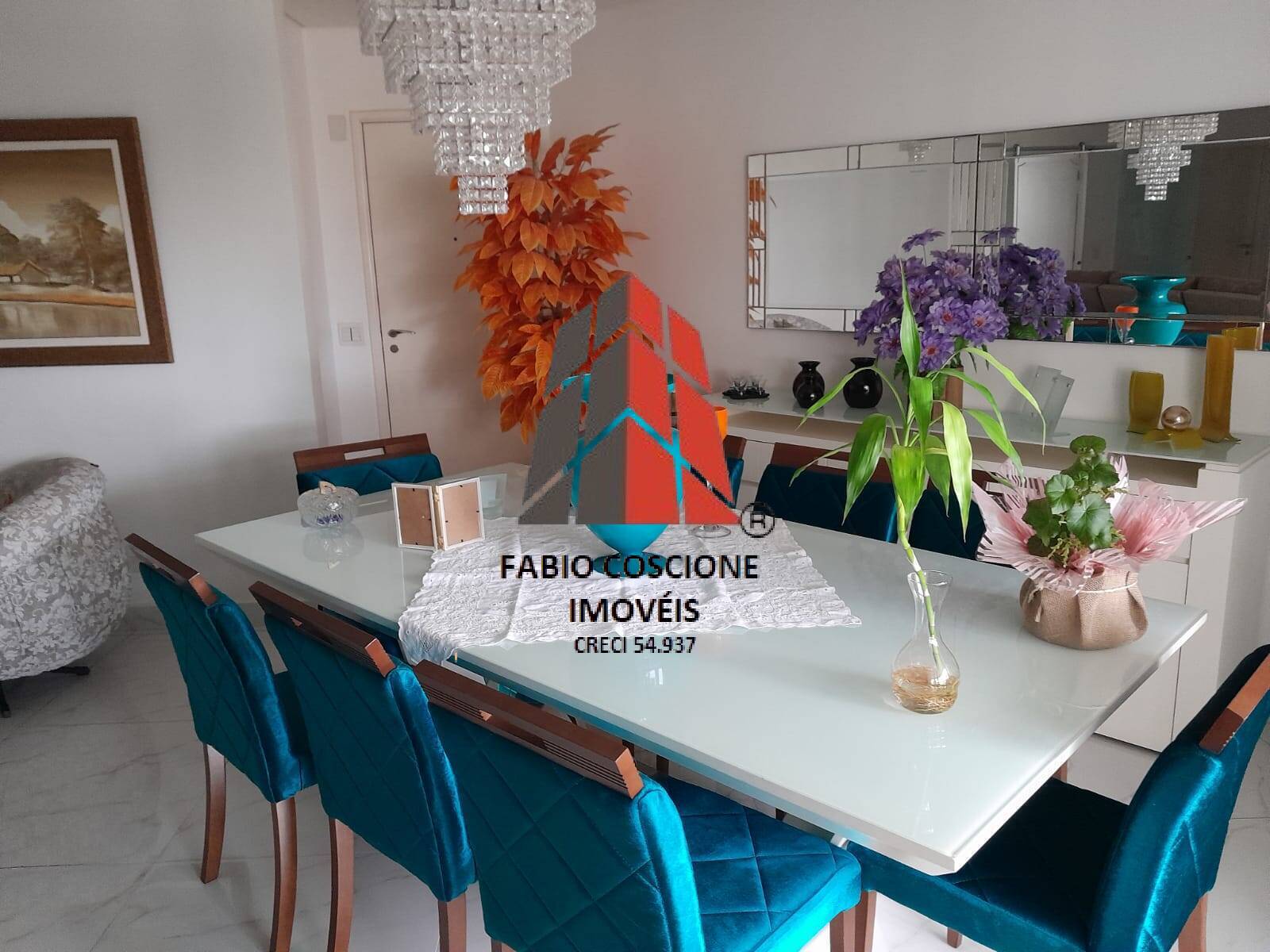 Apartamento à venda com 3 quartos, 131m² - Foto 1