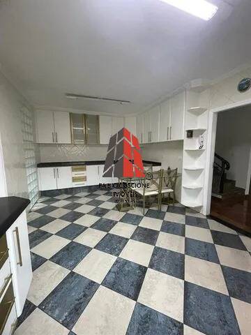 Casa à venda com 3 quartos, 200m² - Foto 12