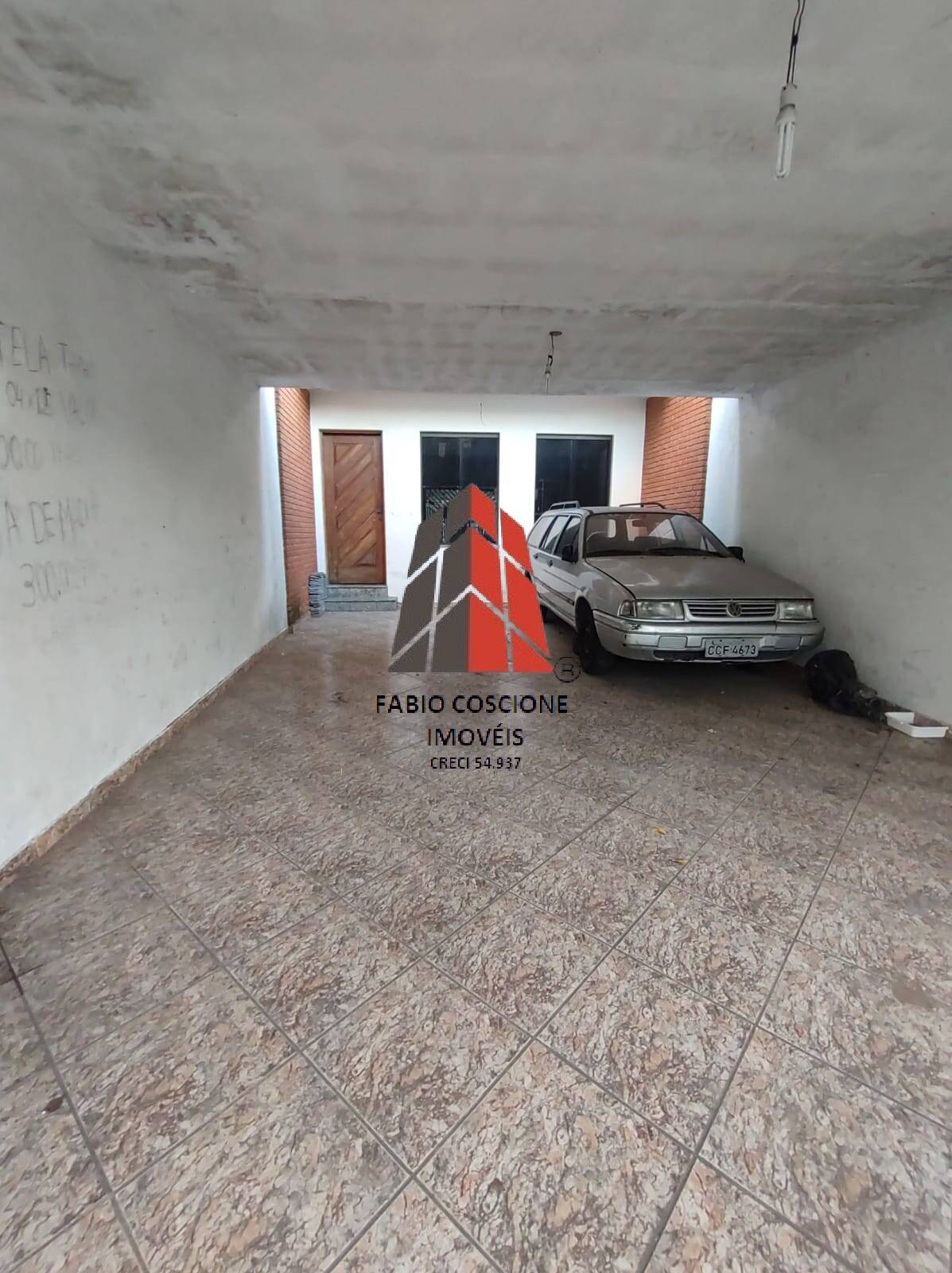 Casa à venda e aluguel com 3 quartos, 180m² - Foto 2