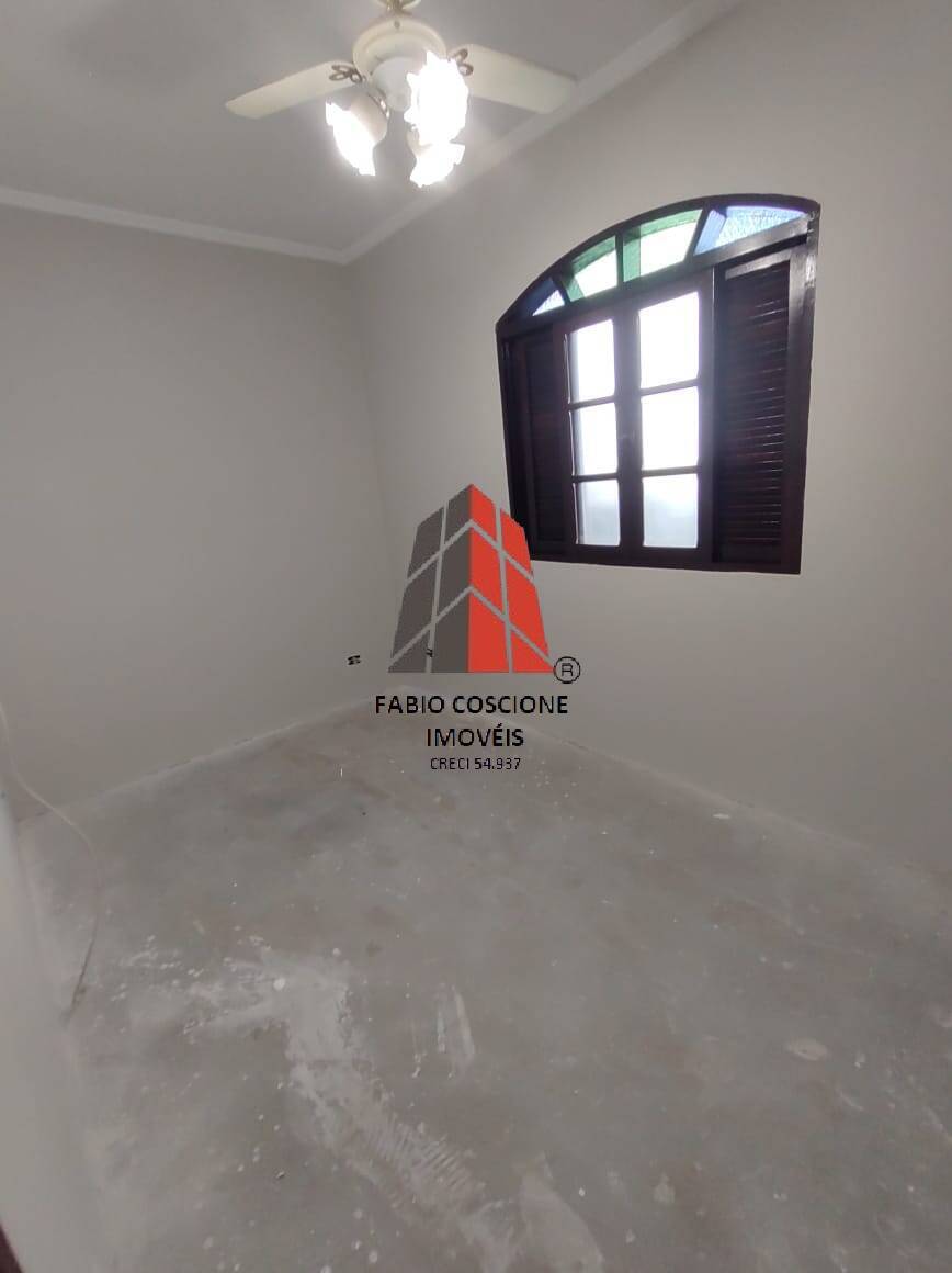 Casa à venda com 3 quartos, 180m² - Foto 13