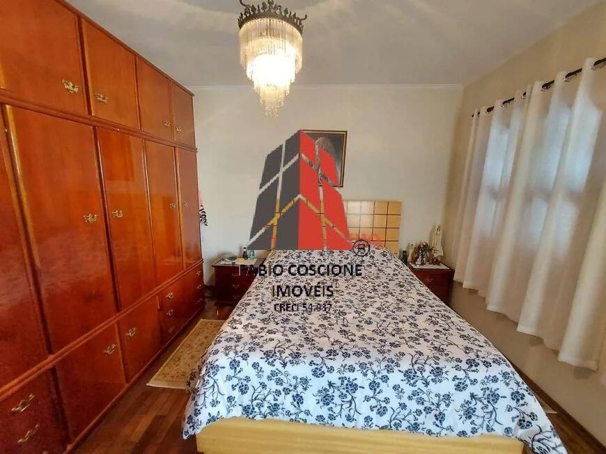 Casa à venda com 4 quartos, 210m² - Foto 27