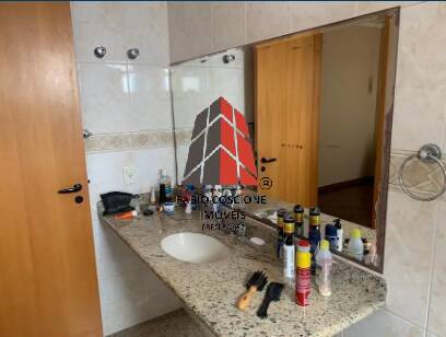 Apartamento à venda com 3 quartos, 133m² - Foto 17