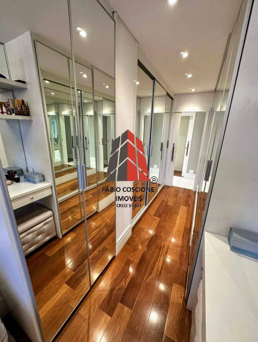 Apartamento à venda com 3 quartos, 117m² - Foto 19