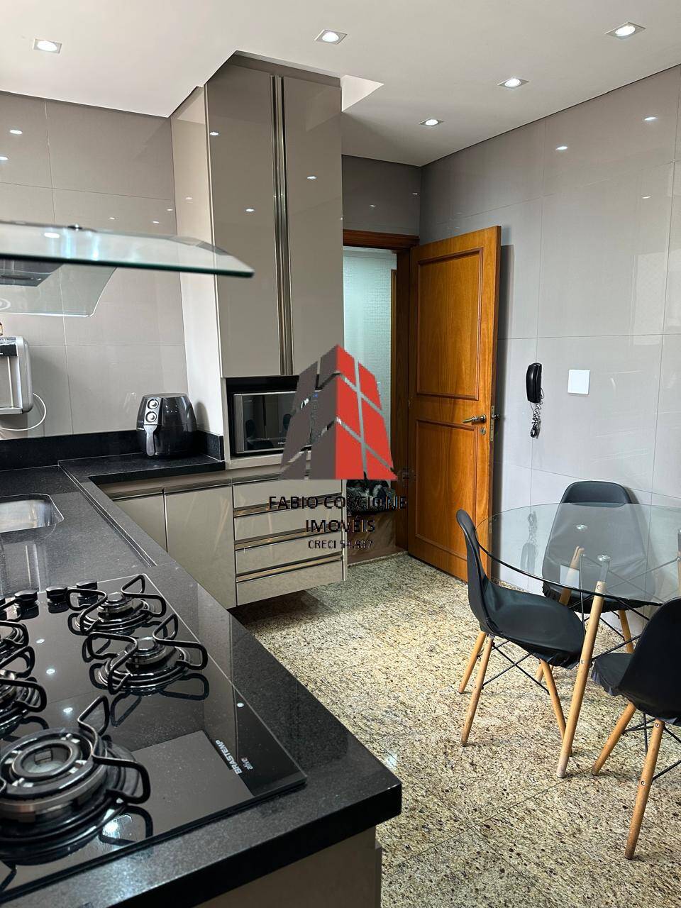 Apartamento à venda com 3 quartos, 120m² - Foto 17