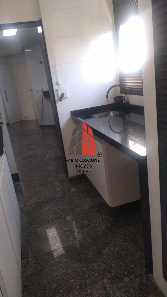 Apartamento à venda com 3 quartos, 170m² - Foto 7