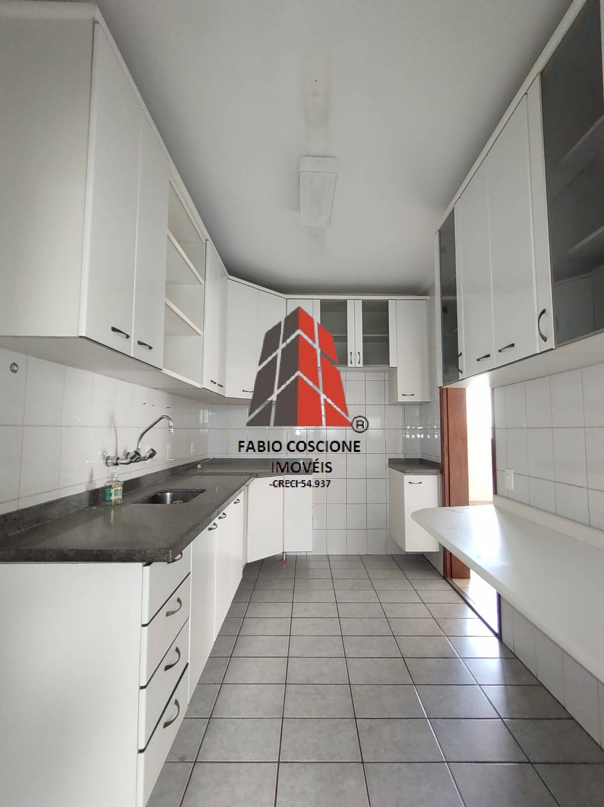 Apartamento à venda com 3 quartos, 105m² - Foto 25