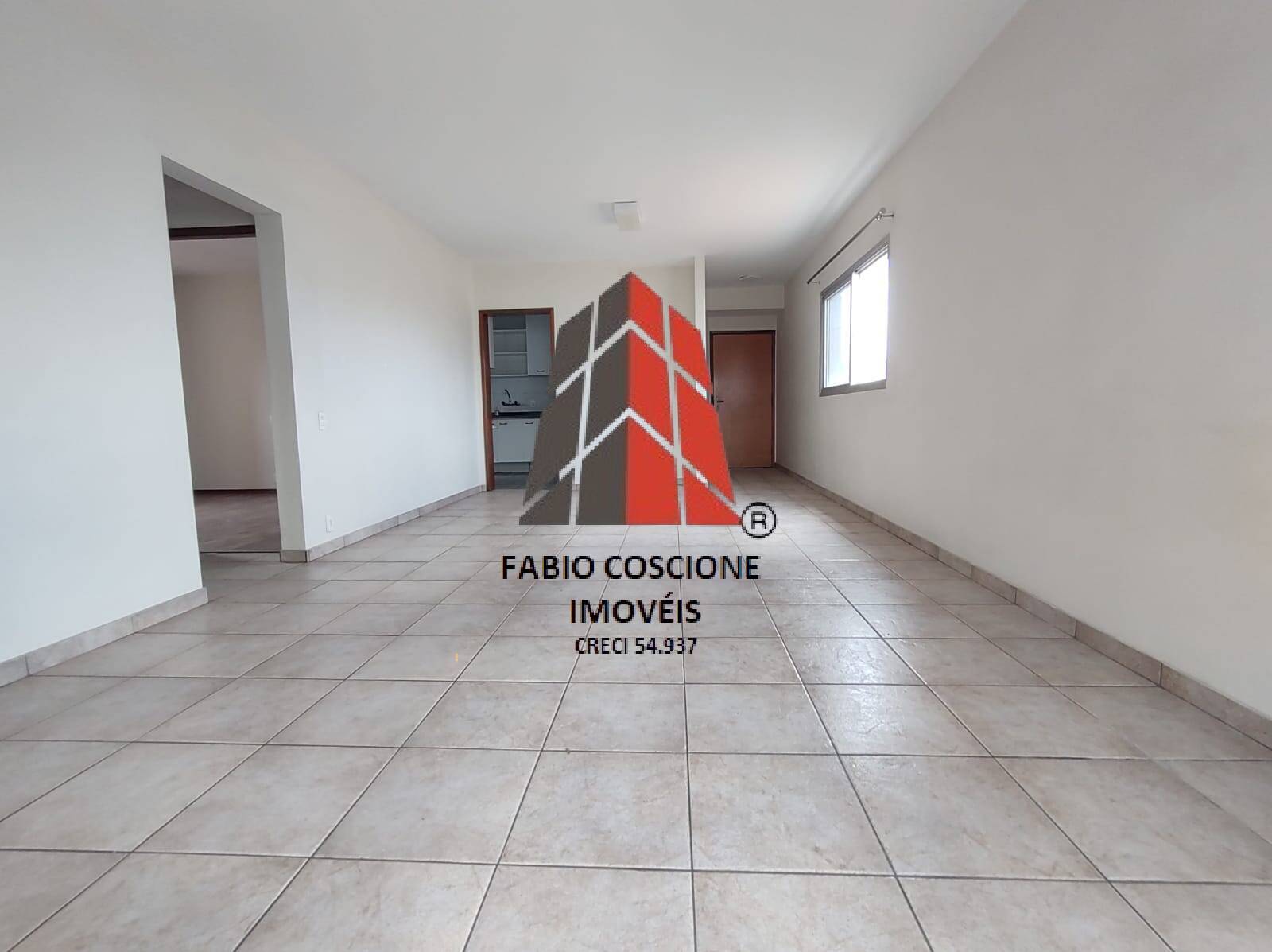 Apartamento à venda com 3 quartos, 105m² - Foto 1