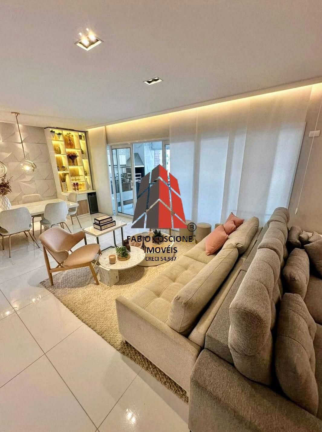 Apartamento à venda com 3 quartos, 184m² - Foto 2