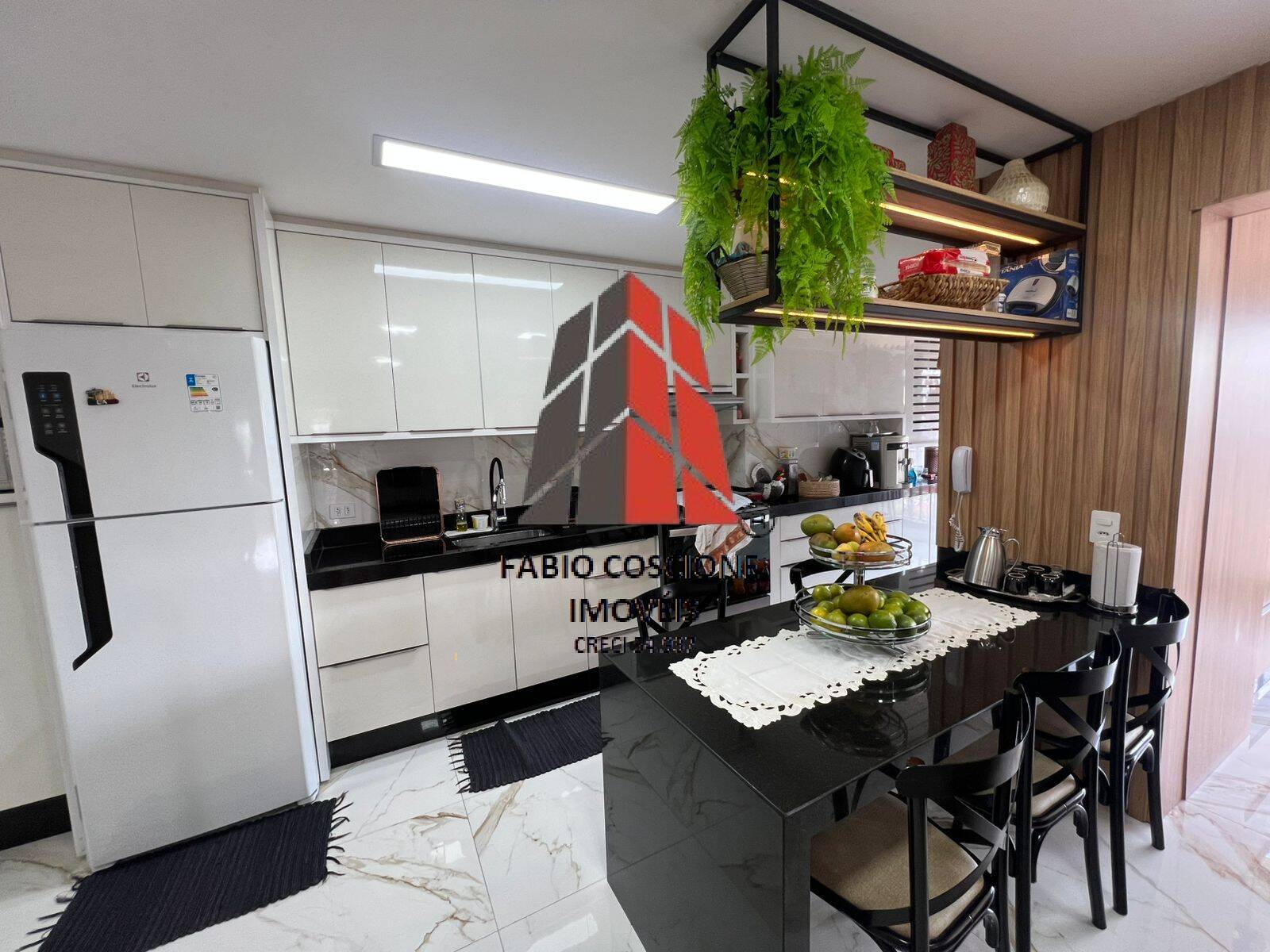 Apartamento à venda com 3 quartos, 113m² - Foto 3