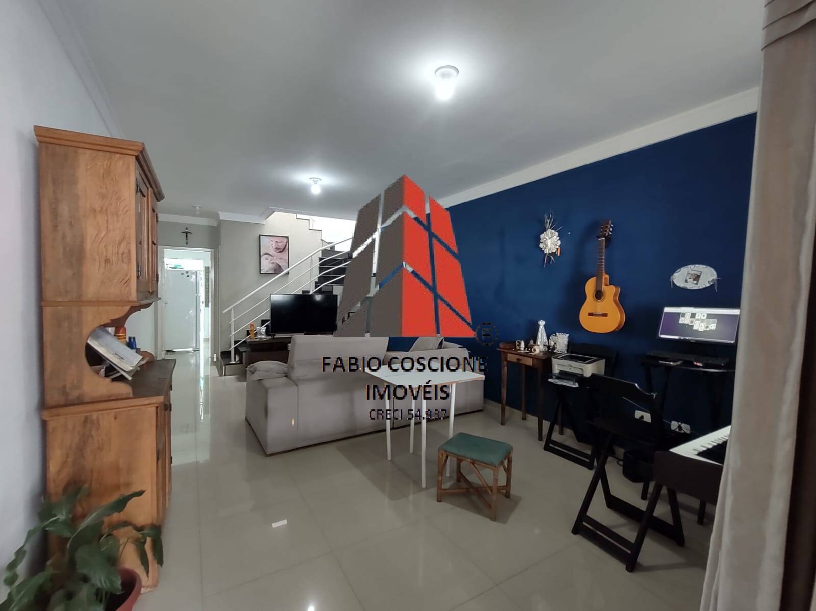 Sobrado à venda com 3 quartos, 150m² - Foto 1