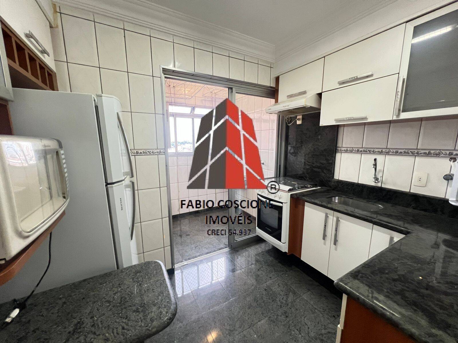 Apartamento à venda com 3 quartos, 77m² - Foto 10