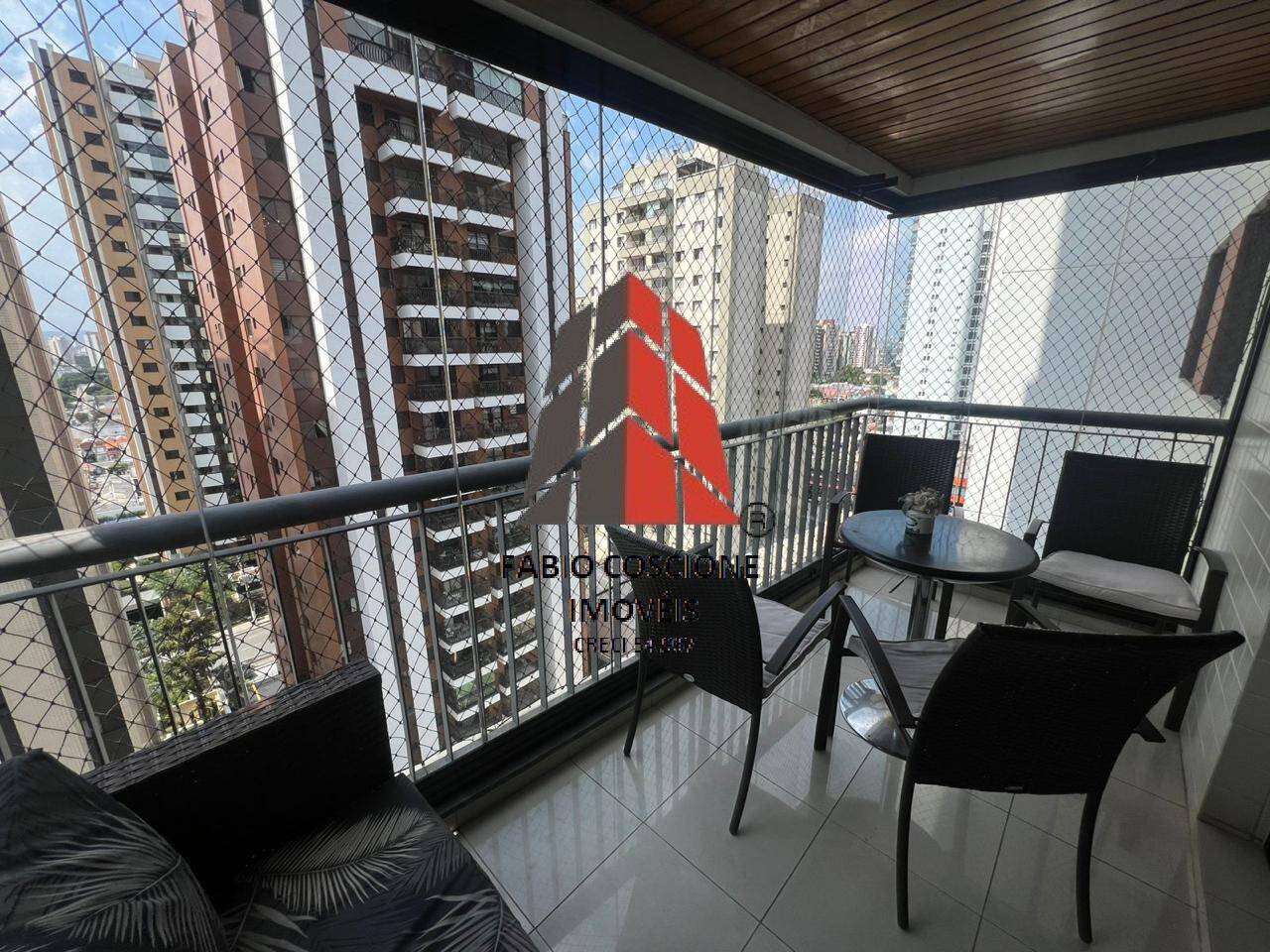 Apartamento à venda com 3 quartos, 125m² - Foto 2