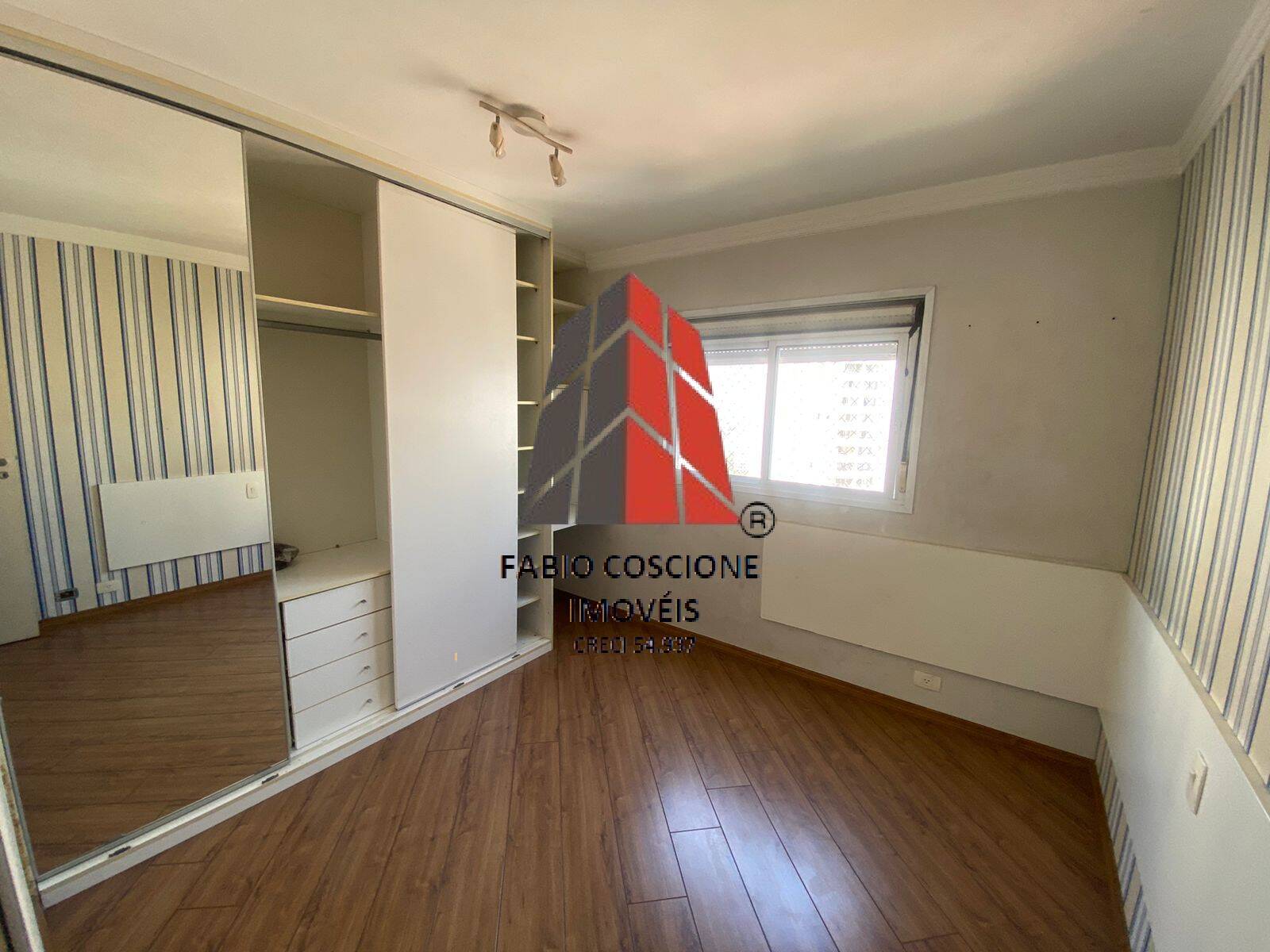 Apartamento à venda com 3 quartos, 121m² - Foto 32