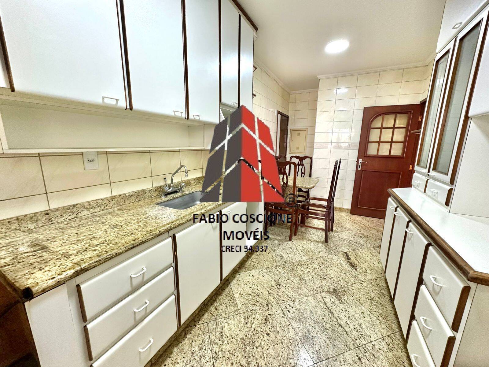 Apartamento à venda com 3 quartos, 123m² - Foto 19