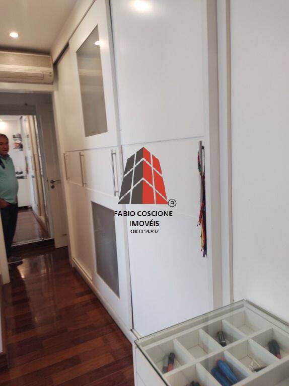 Apartamento à venda com 3 quartos, 193m² - Foto 47