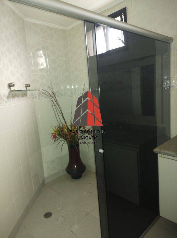 Apartamento à venda com 3 quartos, 200m² - Foto 27