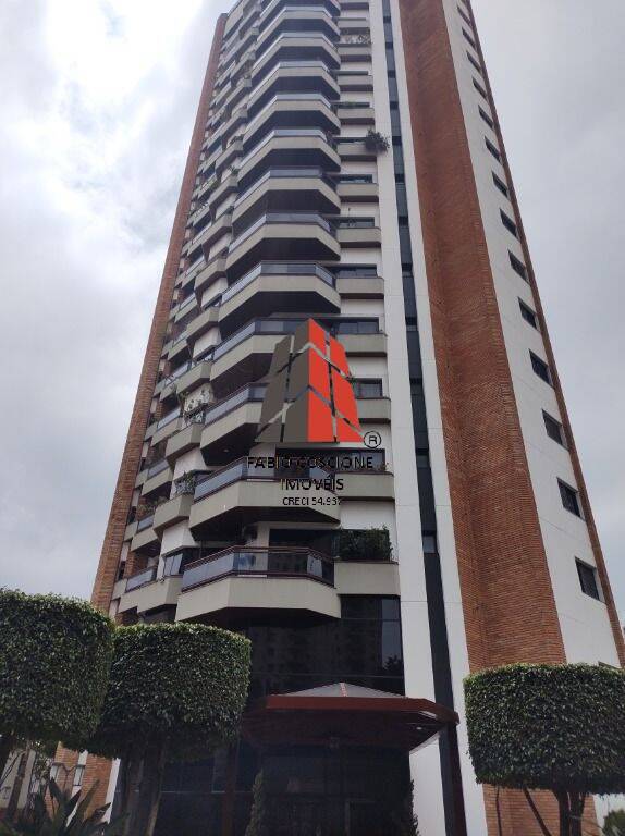 Apartamento à venda com 3 quartos, 154m² - Foto 1