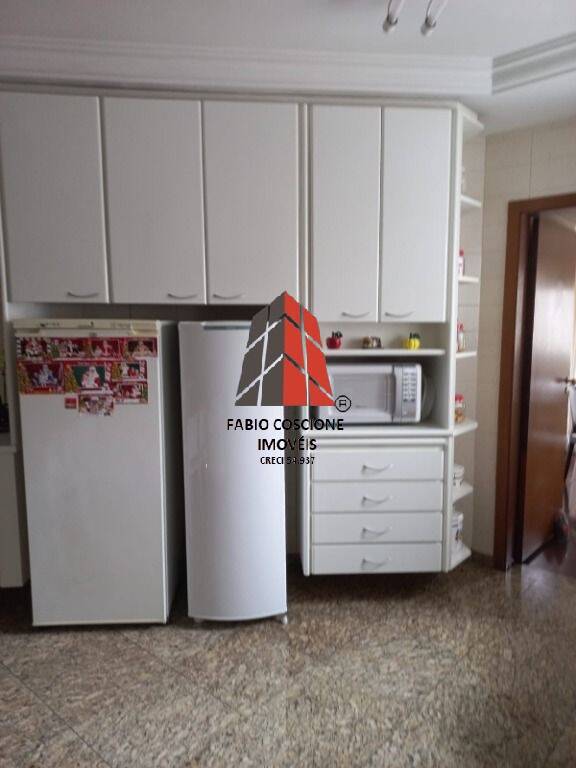 Apartamento à venda com 3 quartos, 154m² - Foto 38