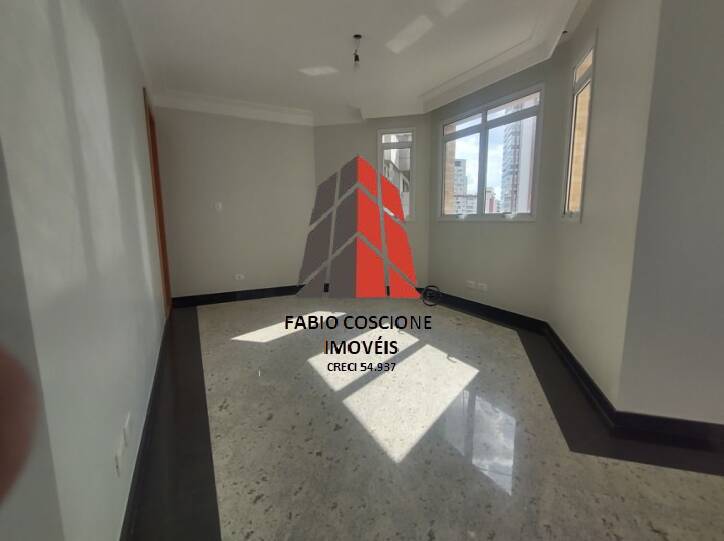 Apartamento à venda com 3 quartos, 150m² - Foto 4