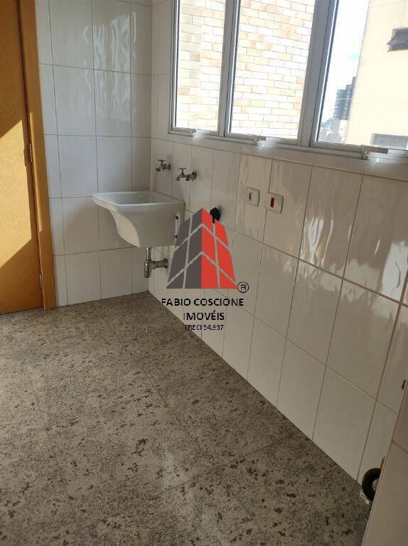 Apartamento à venda com 3 quartos, 150m² - Foto 17