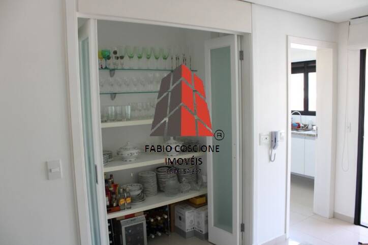 Apartamento à venda com 4 quartos, 234m² - Foto 11