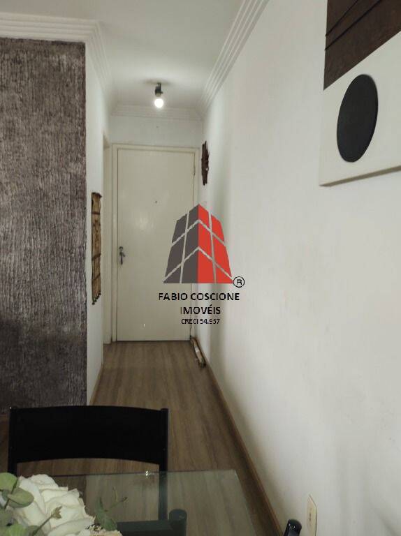 Apartamento à venda com 2 quartos, 55m² - Foto 11