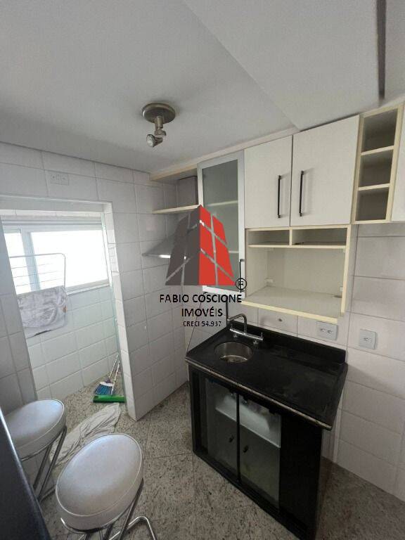 Apartamento à venda com 2 quartos, 70m² - Foto 10