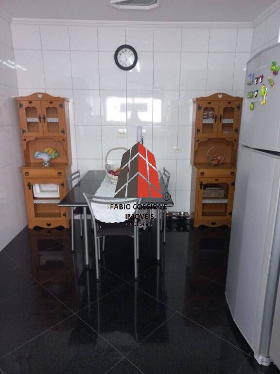 Apartamento à venda com 3 quartos, 128m² - Foto 3