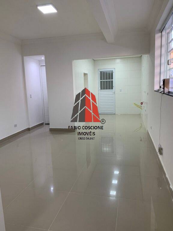 Sobrado à venda com 2 quartos, 160m² - Foto 2