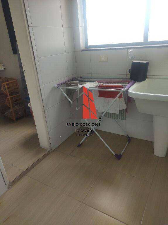 Apartamento à venda com 3 quartos, 84m² - Foto 3