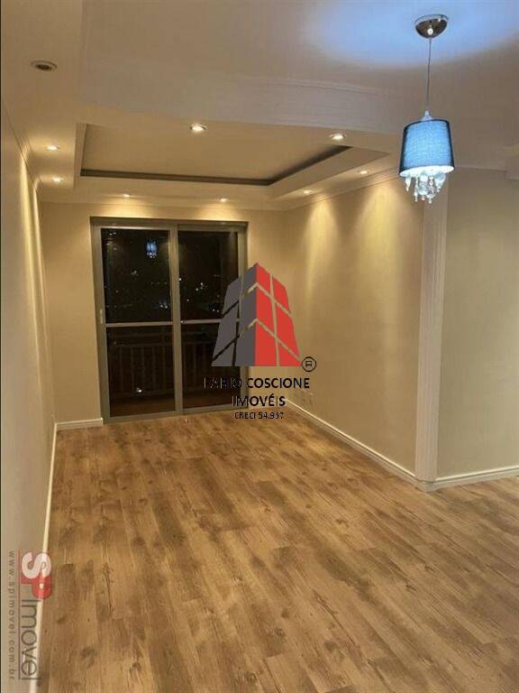 Apartamento à venda com 3 quartos, 64m² - Foto 2