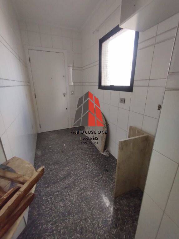 Apartamento à venda com 3 quartos, 122m² - Foto 15